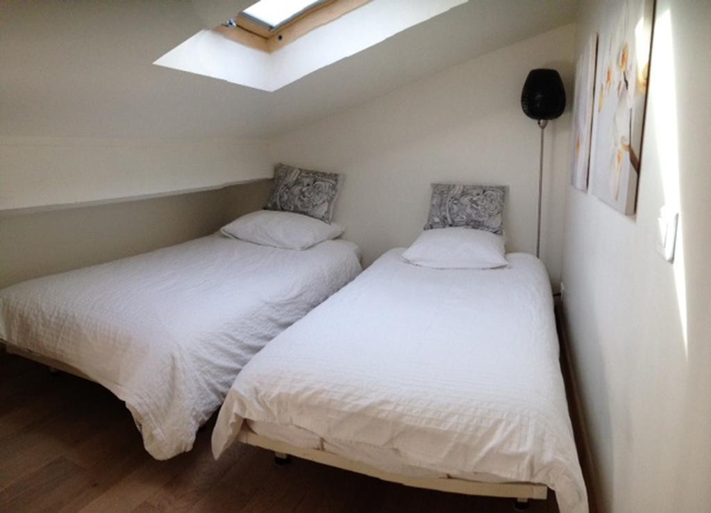 Les Lys Villa Vincennes Habitación foto
