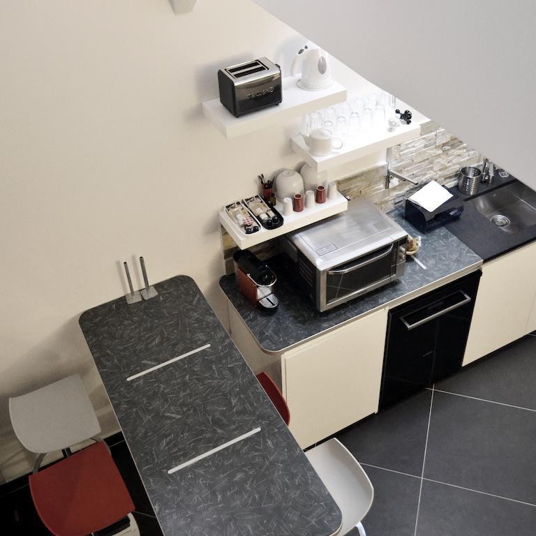 Les Lys Villa Vincennes Habitación foto